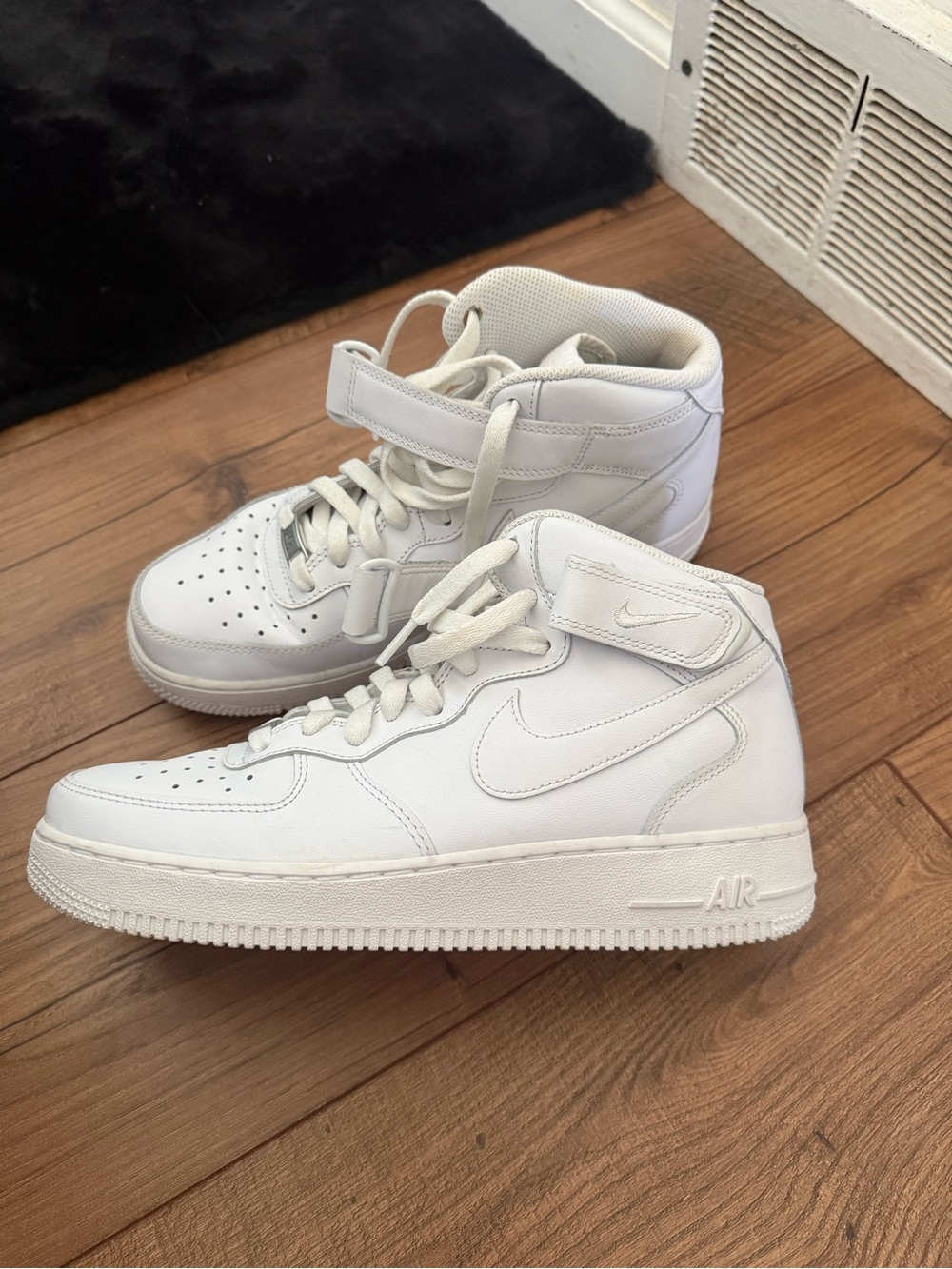 Nike White High-Top Air Force 1 Sneakers